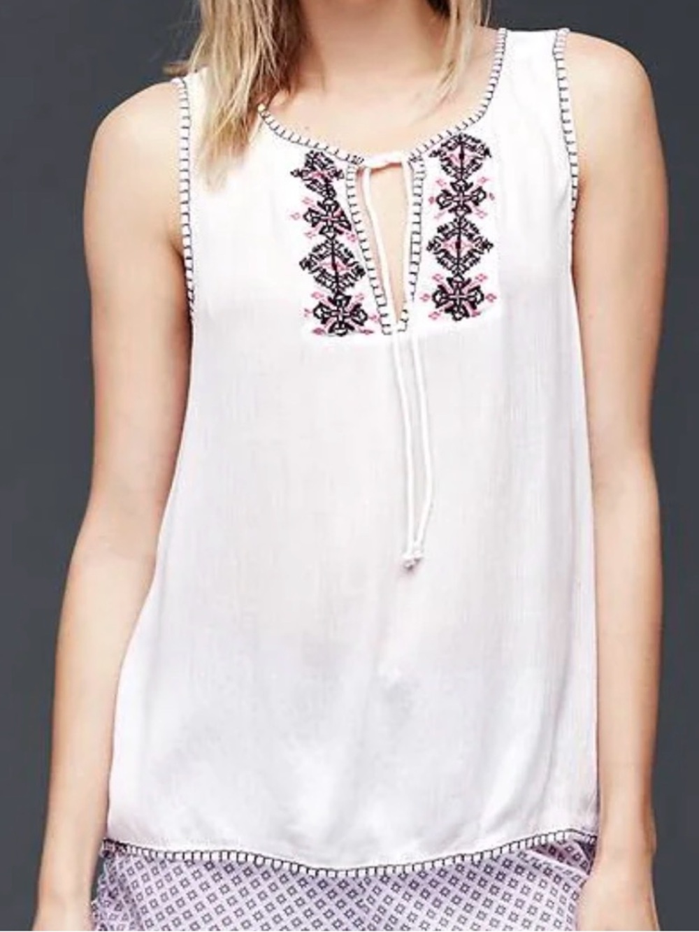 GAP White Embroidered V-Neck Camisole with Pink & Black Accents